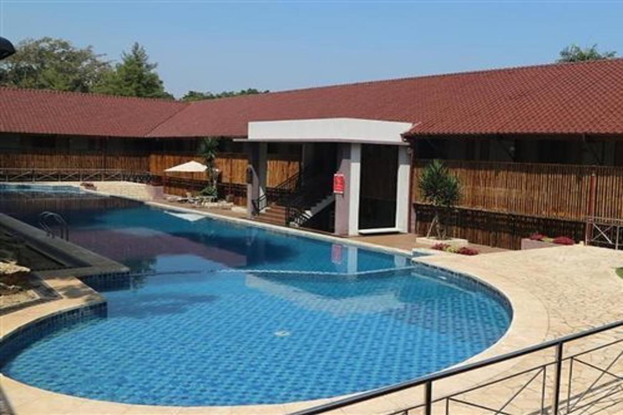 Jatiluhur Valley Hotel Purwakarta
