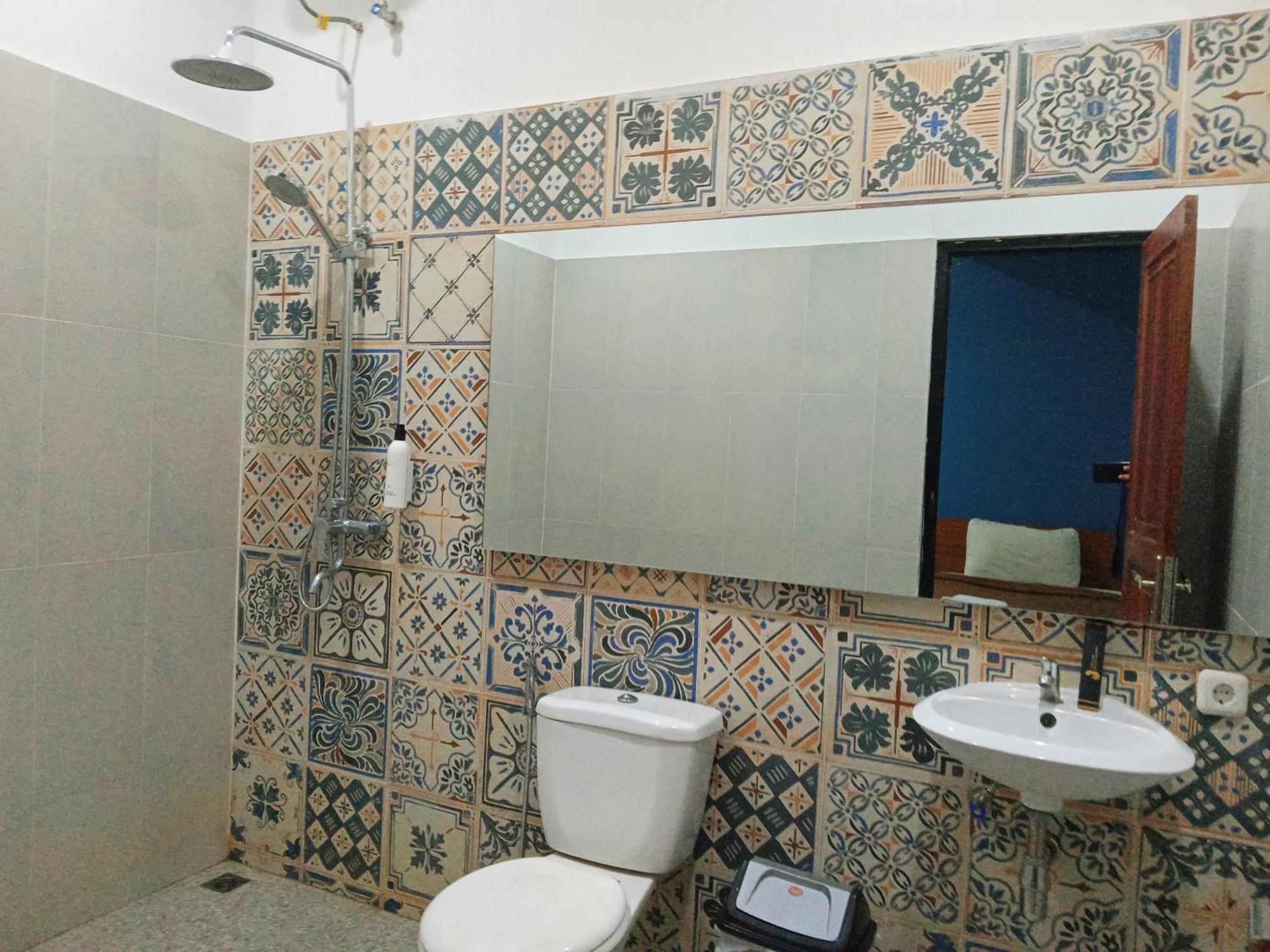 Hotel Jatiluhur Valley 4*